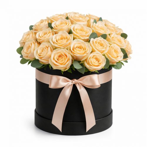 Букет цветов в коробке «Кремовый шарм»